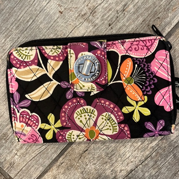 Vera Bradley Wallet - Picture 1 of 4